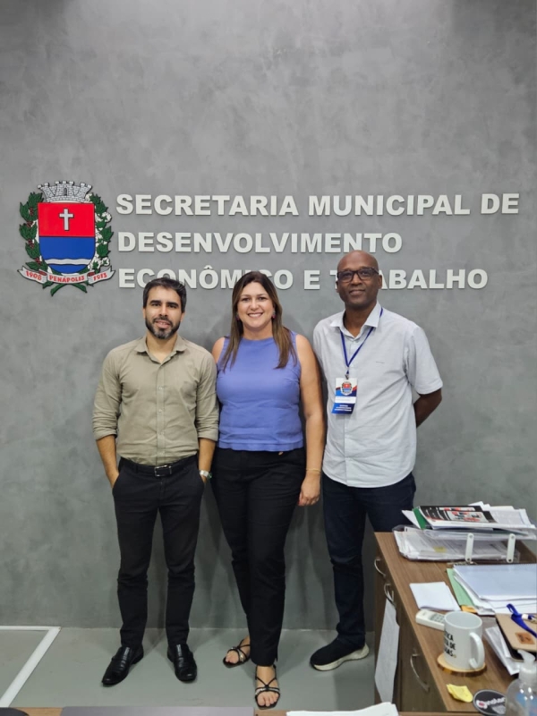 Noticia sdet-recebe-visita-de-representante-da-area-de-tecnologia-e-inovacao-de